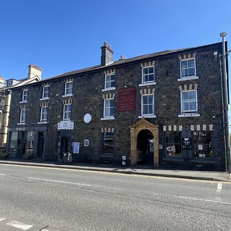 Hampton Hotel & Restaurant Llandrindod Wells Dış mekan fotoğraf